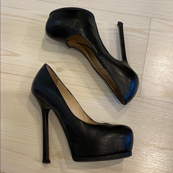 Yves Saint Laurent Tribute pump - Picture 3 of 7